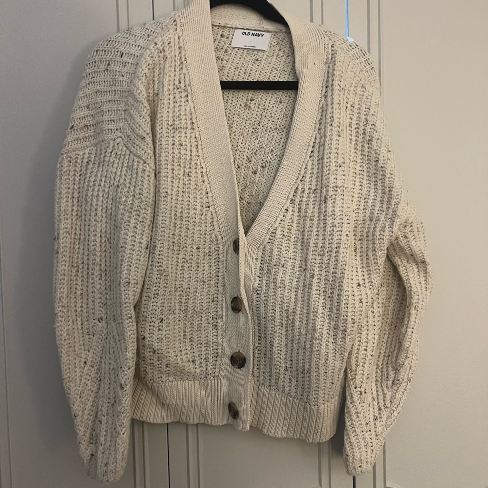 Old Navy Cream Chunky Knit Cardigan Sweater